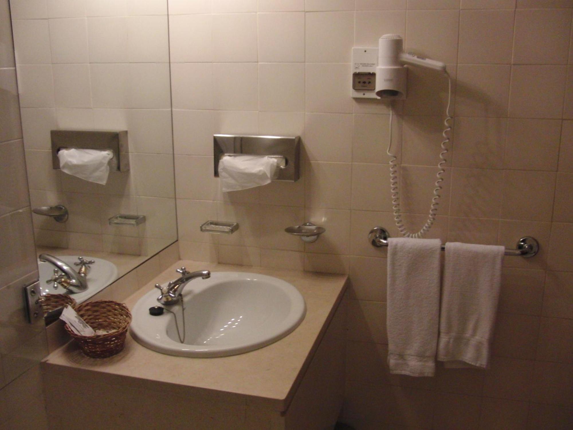 Hotel กัสเตโลเจวีด ภายนอก รูปภาพ